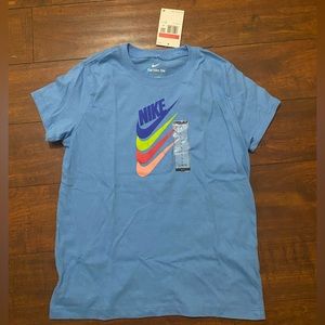 BRAND NEW Nike Kids Short-Sleeve Tee